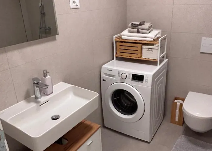 Karmen 2 Modern On The Daire *