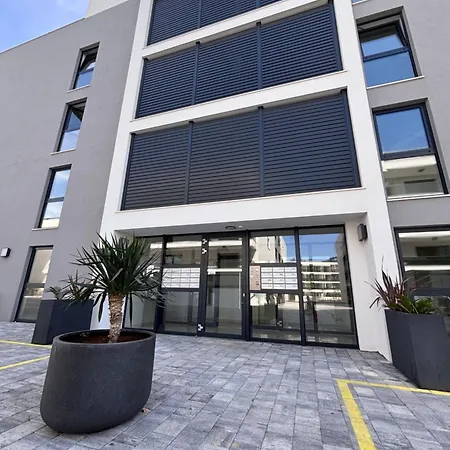 Karmen 2 Modern On The Apartament Zadar
